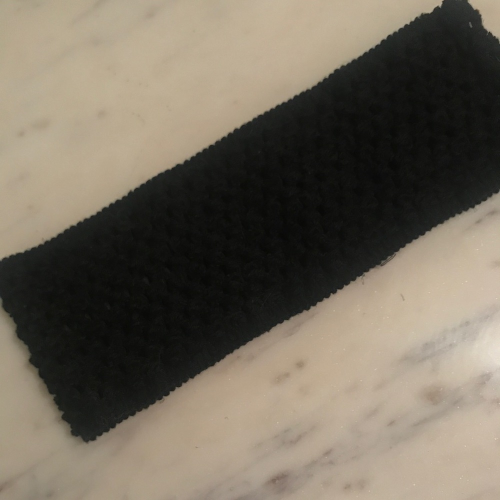 NWOT Black headband - Picture 5 of 5